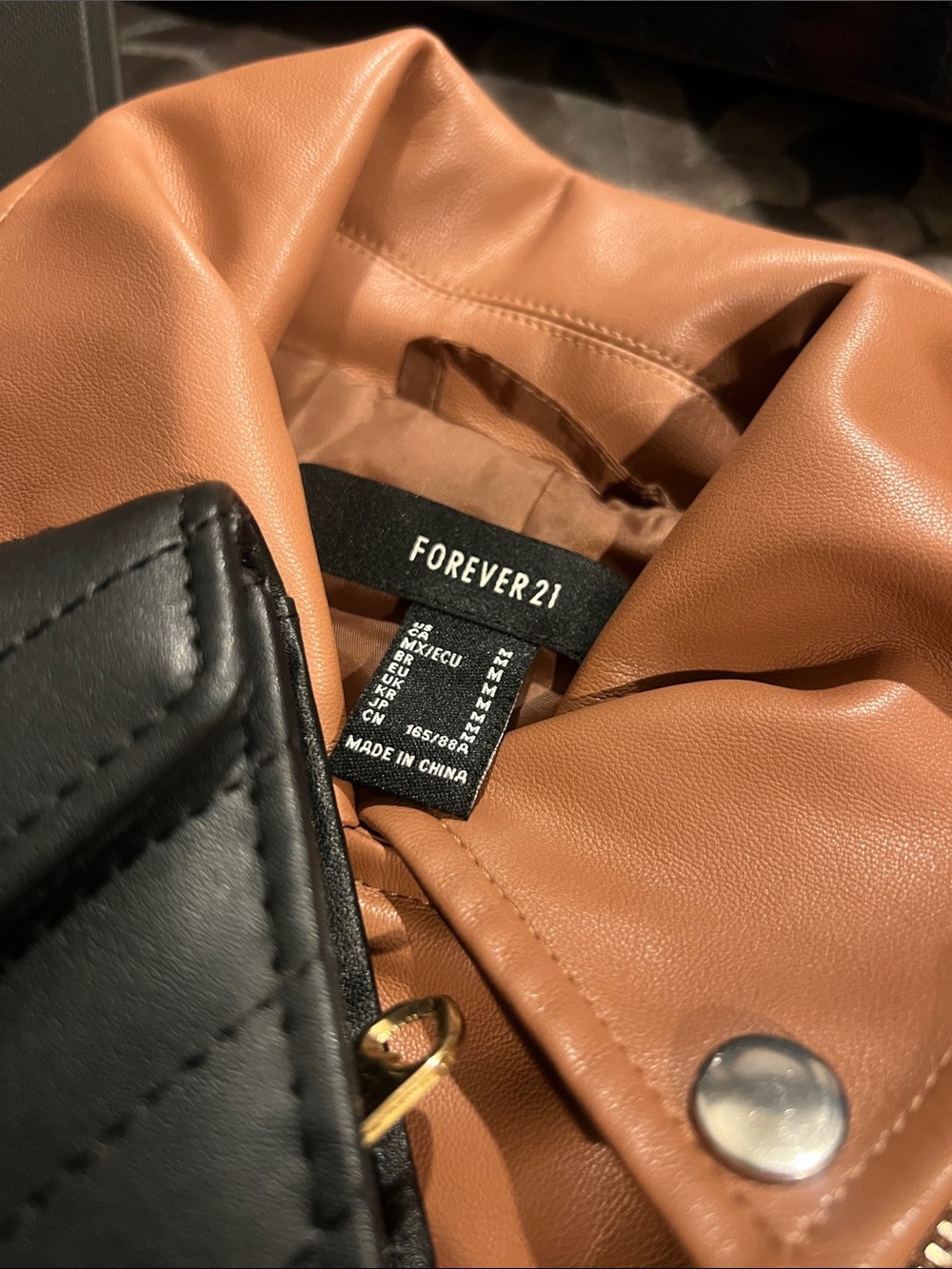 ~Forever 21:Cognac Faux-Leather Cropped Moto Jacket w/ Silver-Toned Hardware~ - Picture 9 of 9